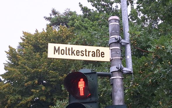 Straßenschild Moltkestraße