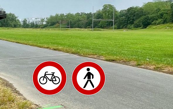 Kettenbagger beim Neubau des Hauptsammlers in 2018